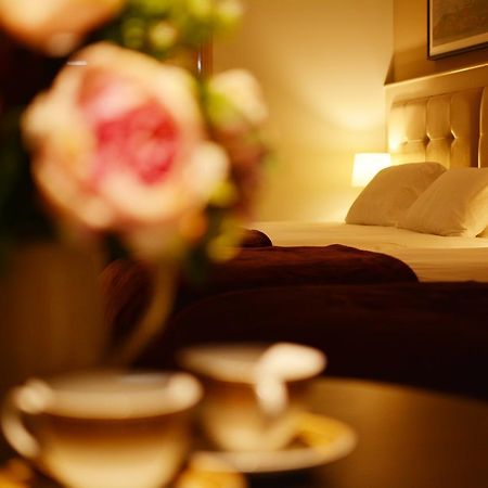 Rooms At Rue オマー エクステリア 写真